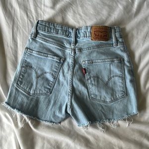 Levi’s high rise cut off shorts